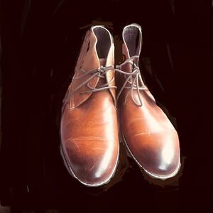 Express Men's Tan Leather Chukka Boots